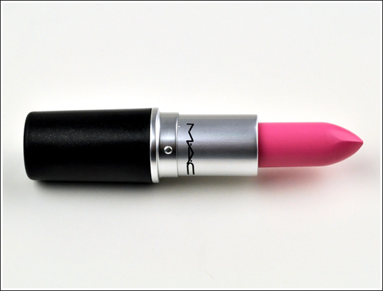 Nicki Minaj & MAC Team Up for the �Pink Friday� Lipstick Debut � The Bella 